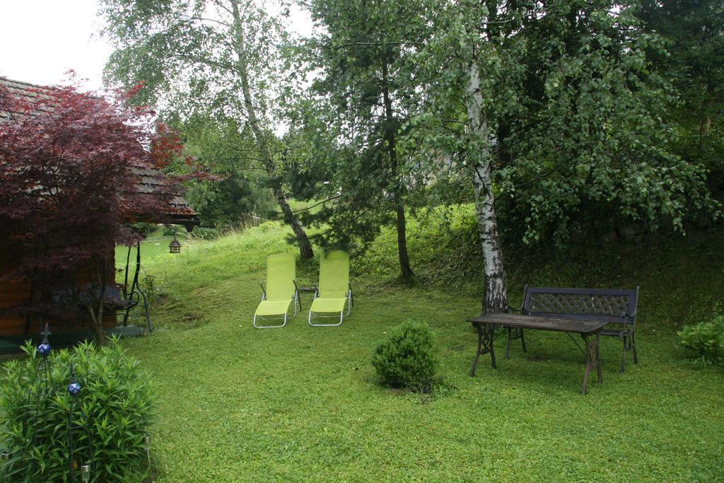 Guest House Kveder Skofja Loka ภายนอก รูปภาพ