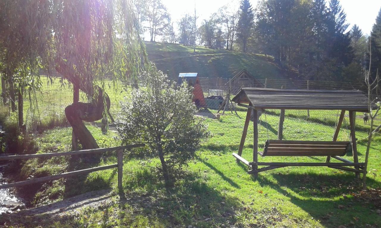 Guest House Kveder Skofja Loka ภายนอก รูปภาพ